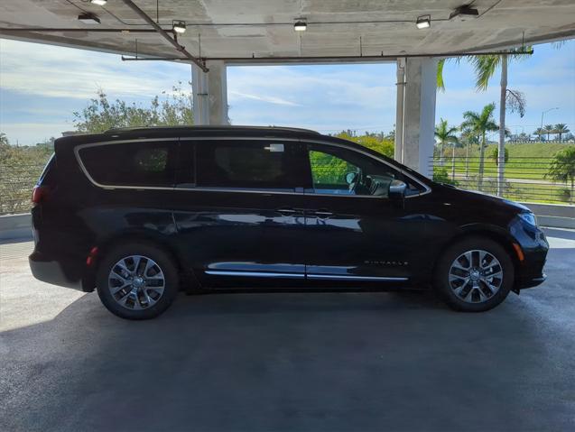 new 2024 Chrysler Pacifica car, priced at $51,177