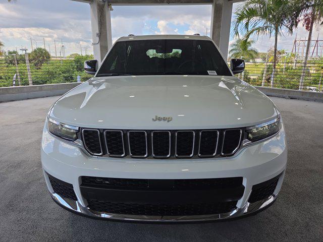 new 2025 Jeep Grand Cherokee L car