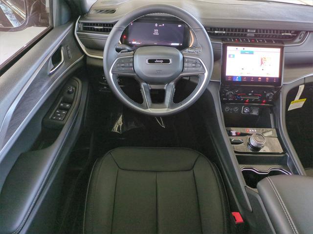 new 2025 Jeep Grand Cherokee car, priced at $41,581
