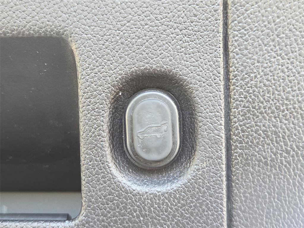 used 2019 Chevrolet Suburban car, priced at $24,167