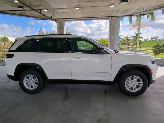 new 2025 Jeep Grand Cherokee car, priced at $37,972