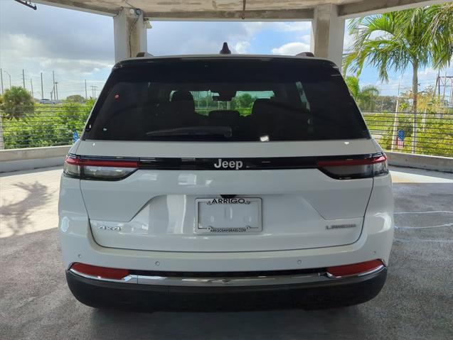 new 2025 Jeep Grand Cherokee car, priced at $37,972