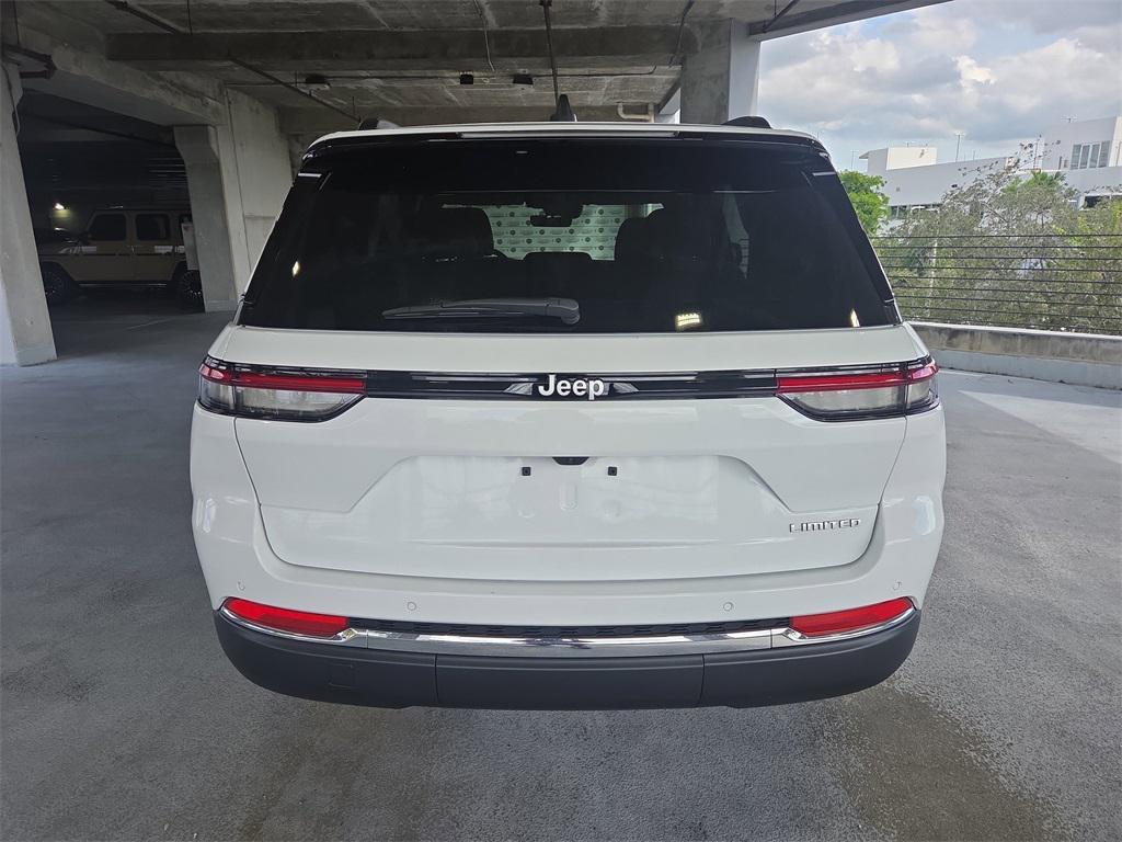 new 2025 Jeep Grand Cherokee car, priced at $36,609