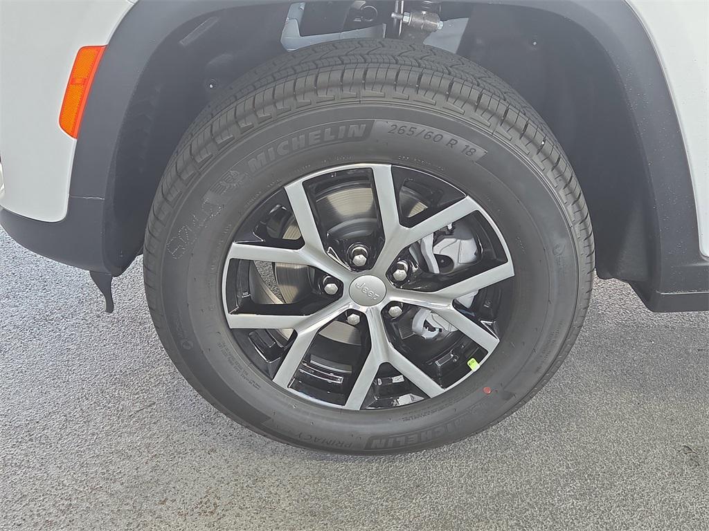 new 2025 Jeep Grand Cherokee car, priced at $36,609