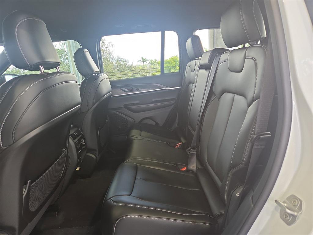 new 2025 Jeep Grand Cherokee car, priced at $36,609