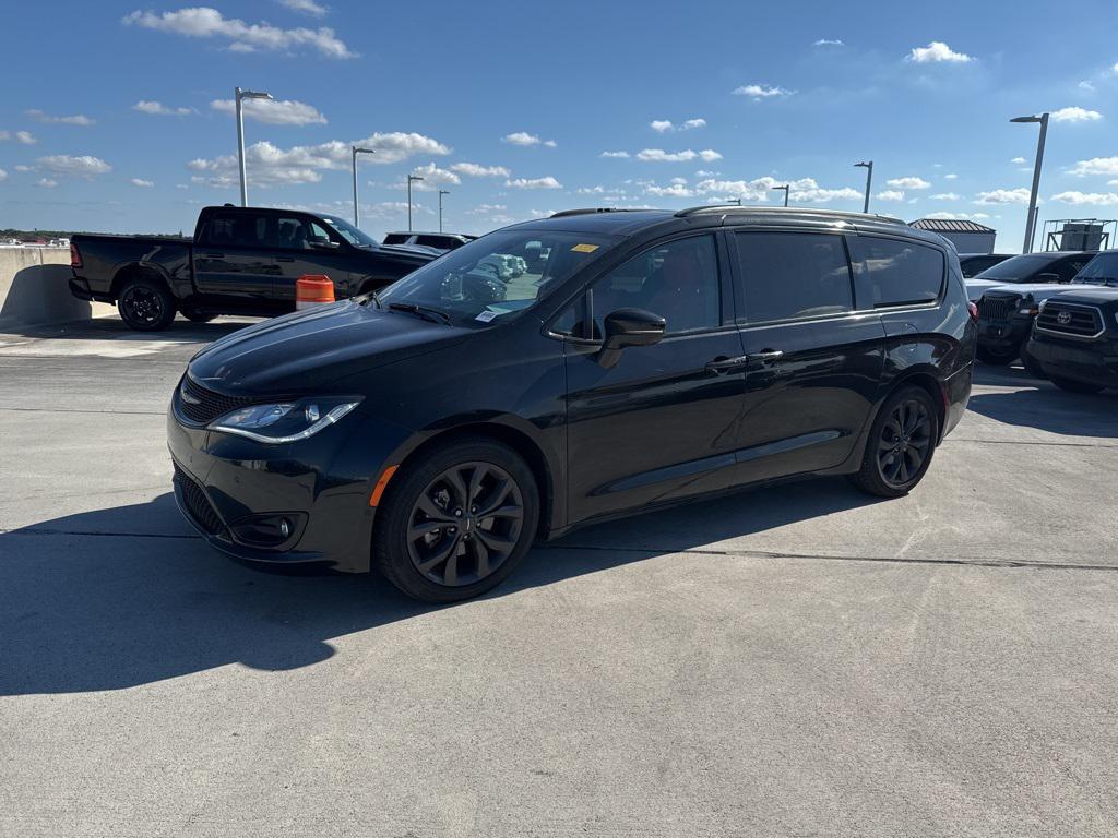 used 2020 Chrysler Pacifica car, priced at $22,068