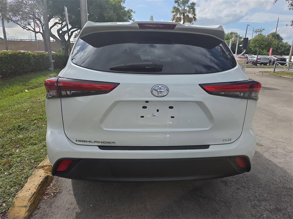 used 2020 Toyota Highlander car, priced at $28,509
