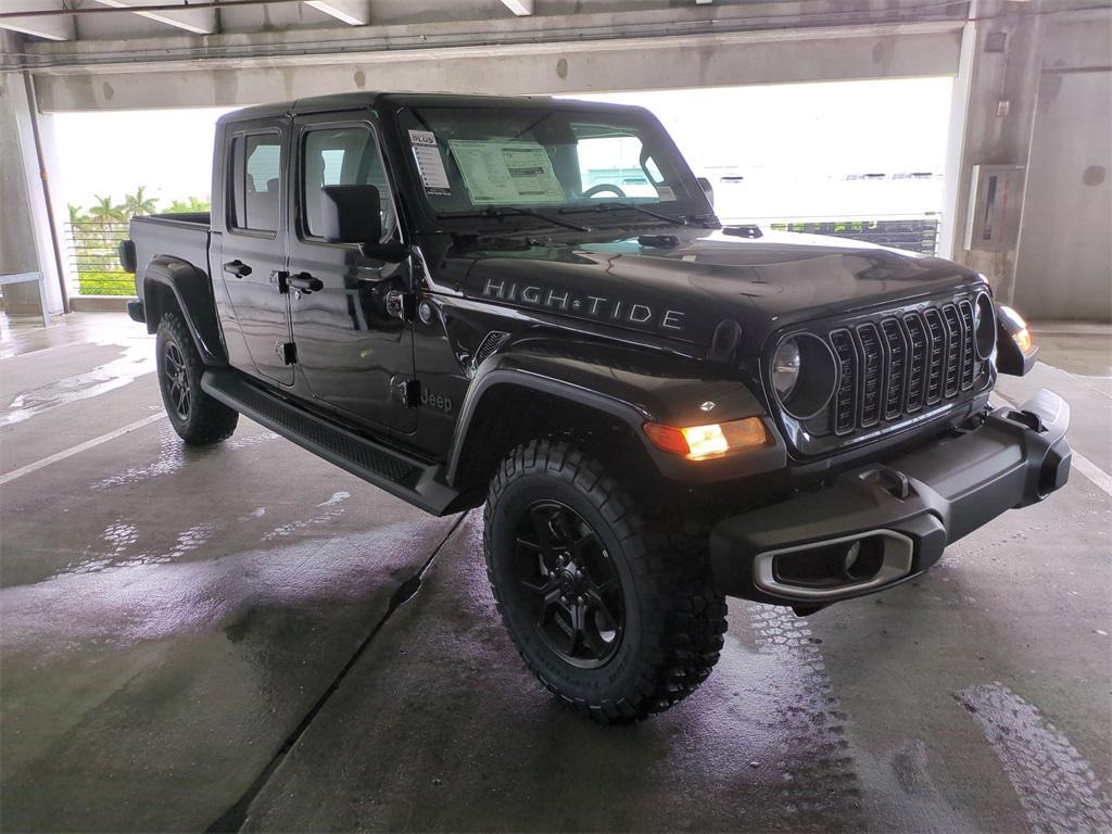 new 2025 Jeep Gladiator car, priced at $47,200