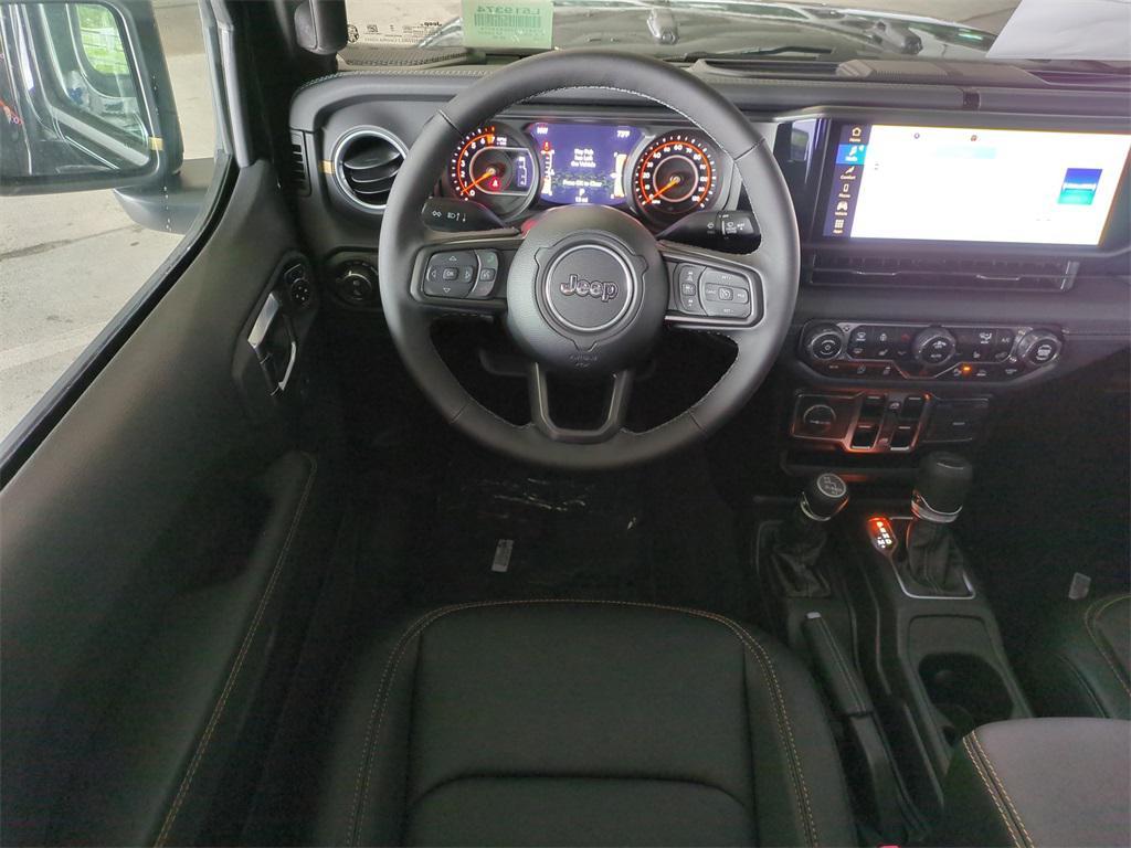new 2025 Jeep Gladiator car, priced at $47,200