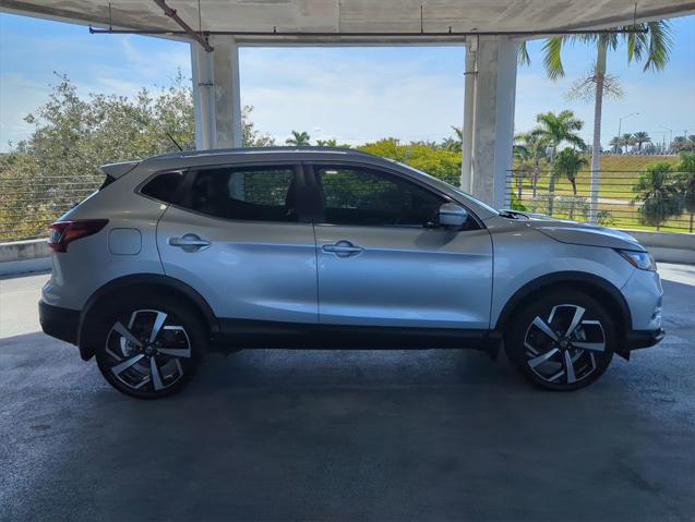 used 2022 Nissan Rogue Sport car, priced at $23,998