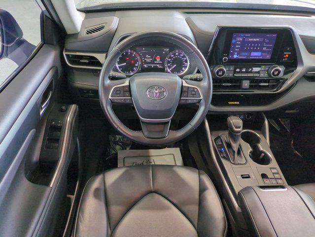 used 2023 Toyota Highlander car, priced at $29,887