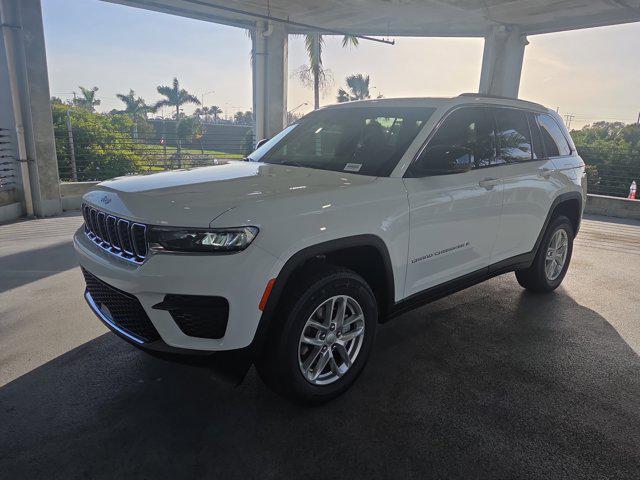 new 2025 Jeep Grand Cherokee car, priced at $39,780