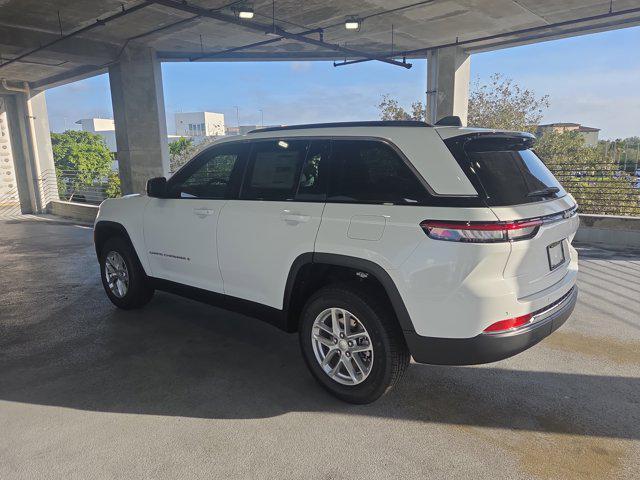 new 2025 Jeep Grand Cherokee car, priced at $39,780
