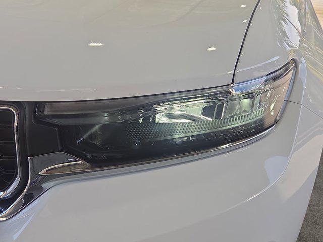 new 2025 Jeep Grand Cherokee car, priced at $39,780