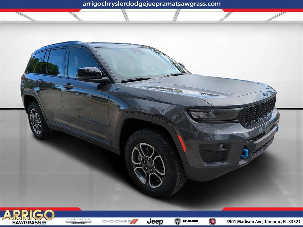 used 2022 Jeep Grand Cherokee 4xe car, priced at $32,825
