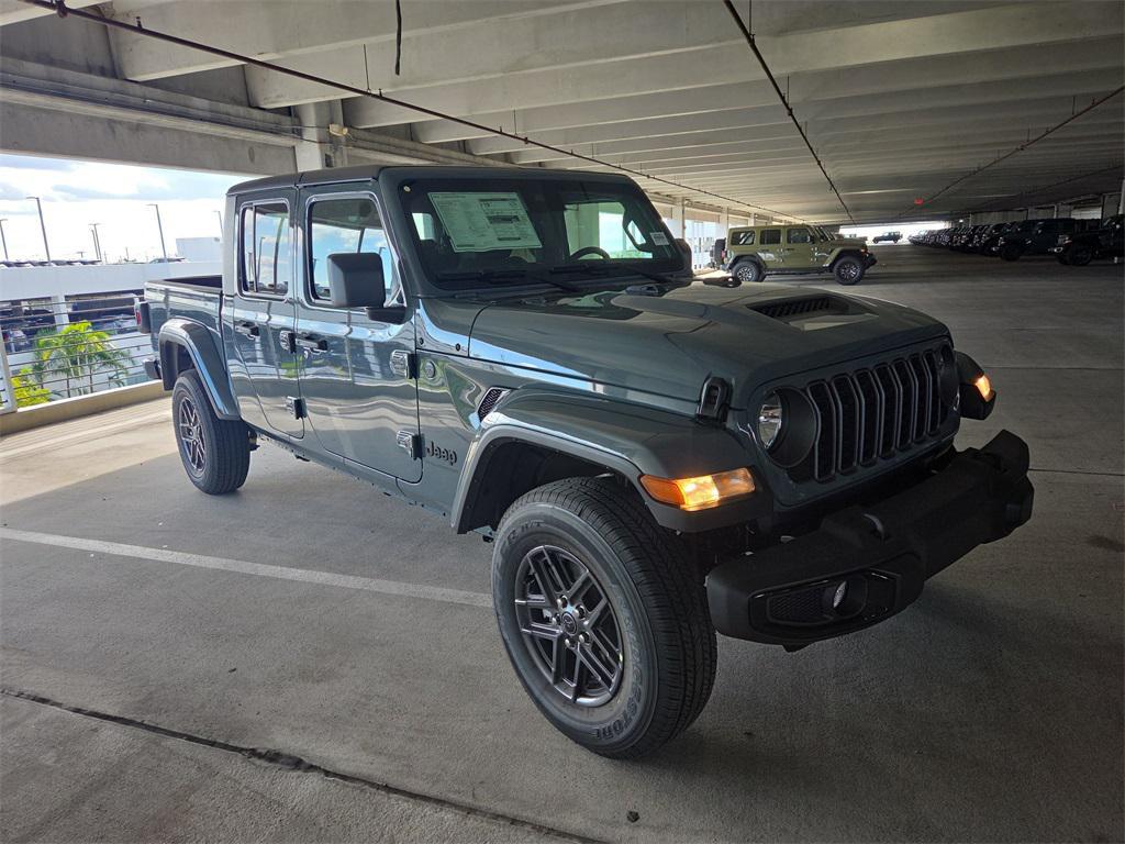 new 2025 Jeep Gladiator car, priced at $39,545