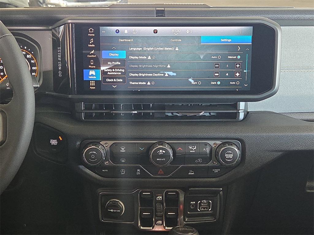 new 2025 Jeep Gladiator car, priced at $39,545