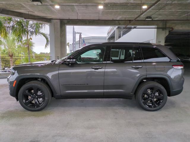 new 2025 Jeep Grand Cherokee car, priced at $40,604