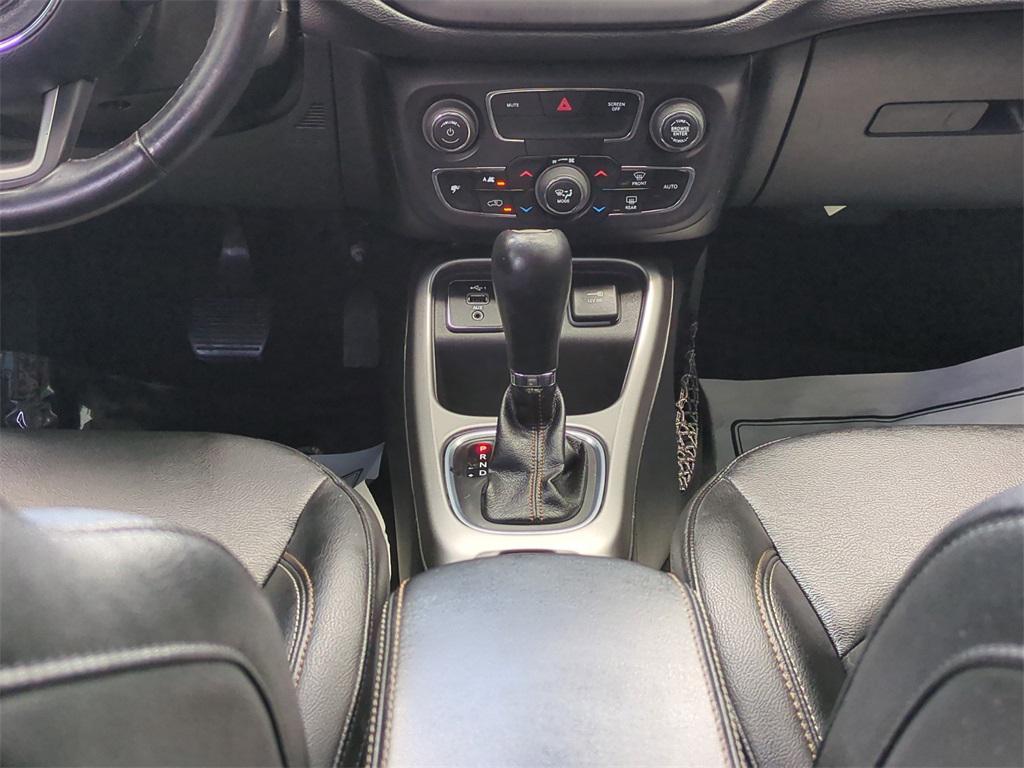 used 2019 Jeep Compass car, priced at $14,376