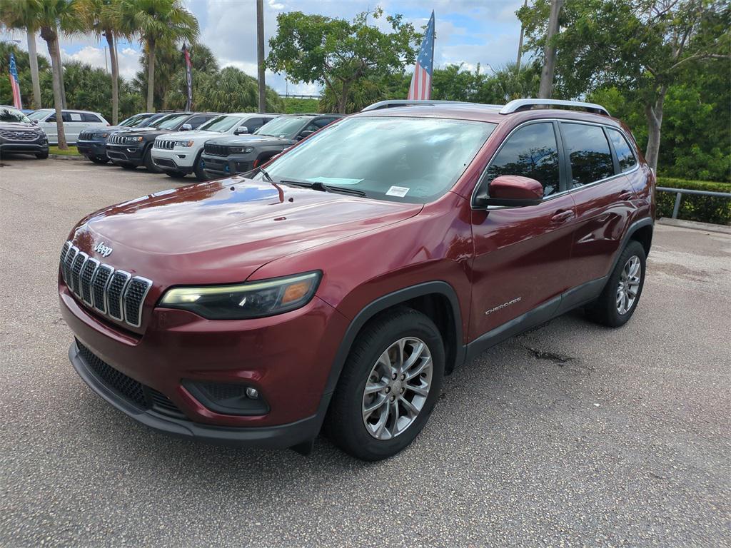 used 2020 Jeep Cherokee car, priced at $13,432