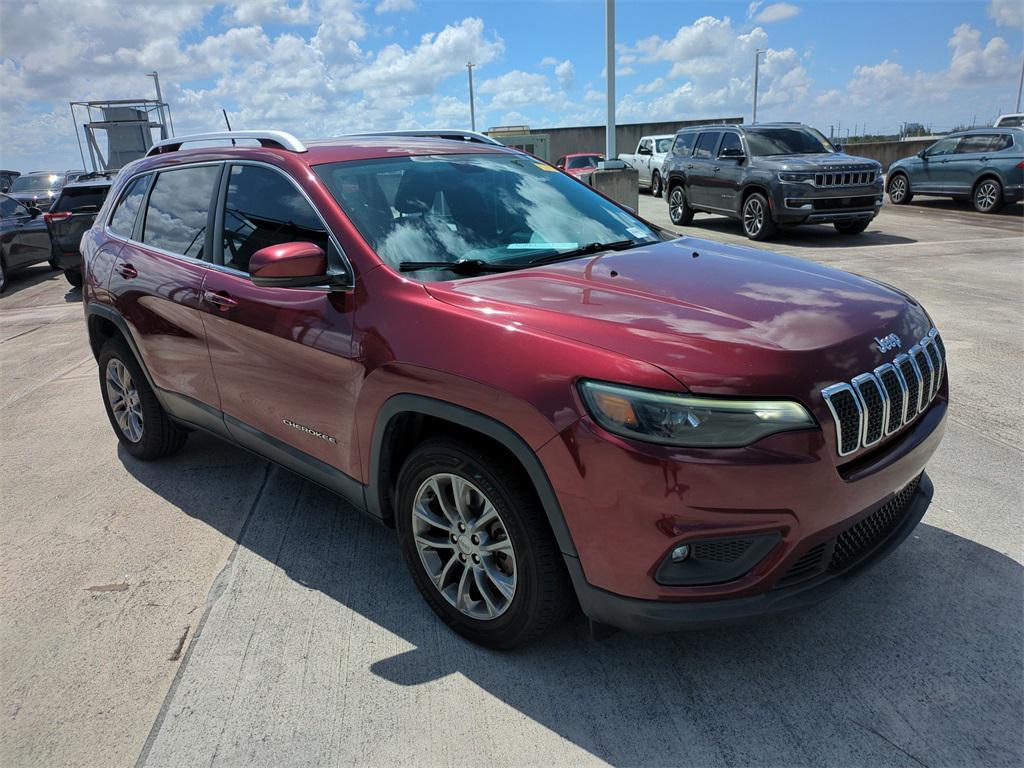 used 2020 Jeep Cherokee car, priced at $13,432