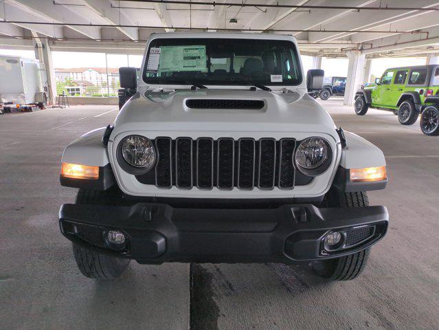 new 2025 Jeep Gladiator car, priced at $39,280