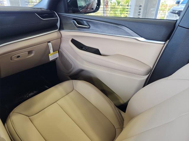 new 2025 Jeep Grand Cherokee L car, priced at $32,495