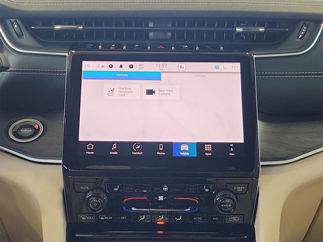 new 2025 Jeep Grand Cherokee L car, priced at $32,495