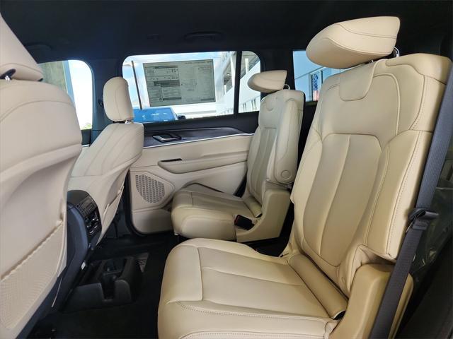 new 2025 Jeep Grand Cherokee L car, priced at $32,495