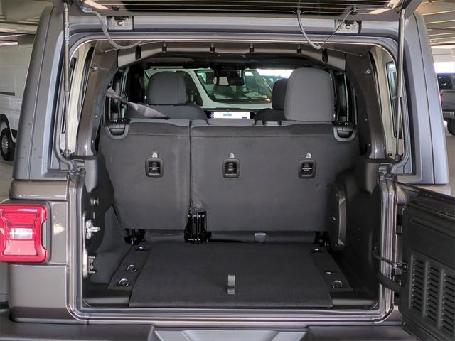 new 2025 Jeep Wrangler car, priced at $45,752