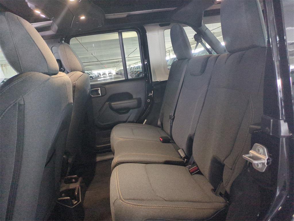 new 2025 Jeep Wrangler car, priced at $45,403