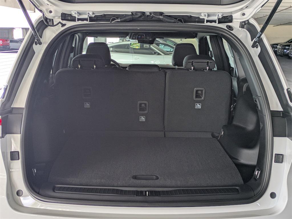 new 2025 Jeep Grand Cherokee car, priced at $32,865