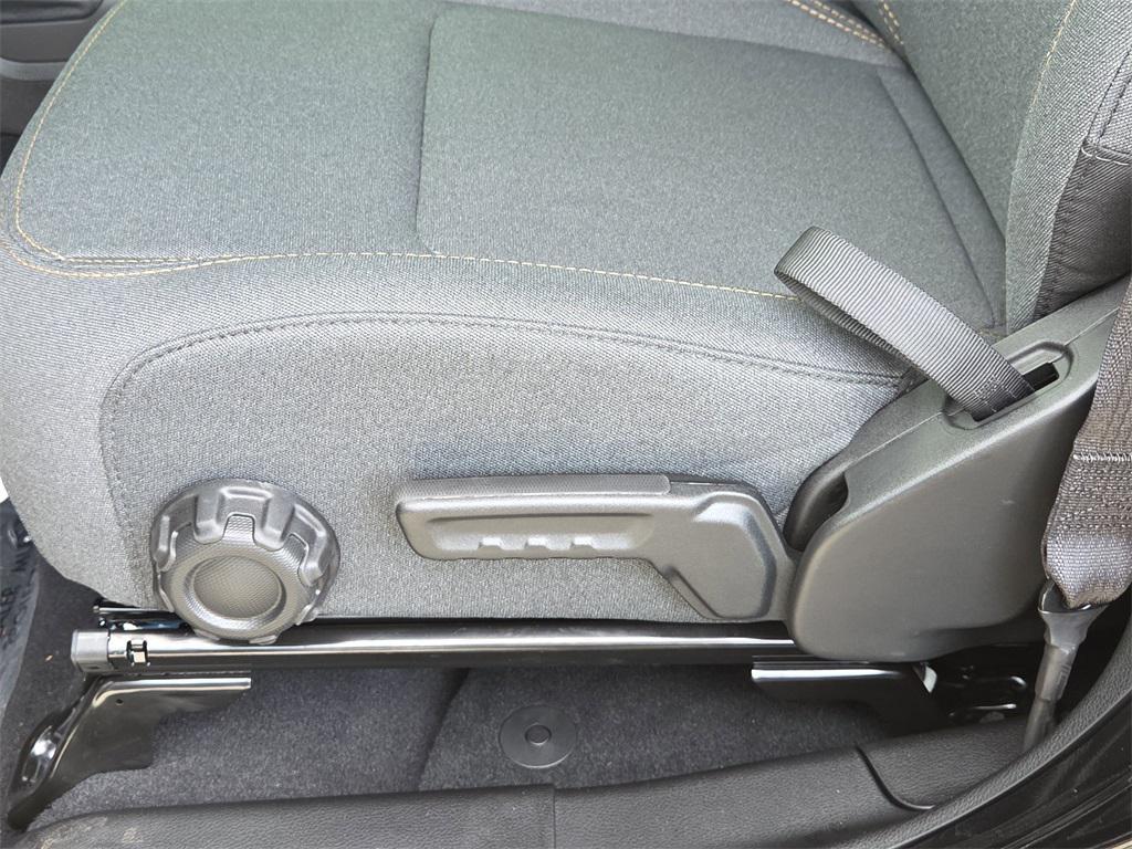 new 2025 Jeep Gladiator car, priced at $43,360