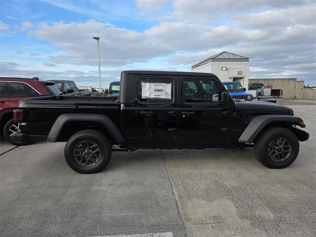 new 2025 Jeep Gladiator car, priced at $43,360
