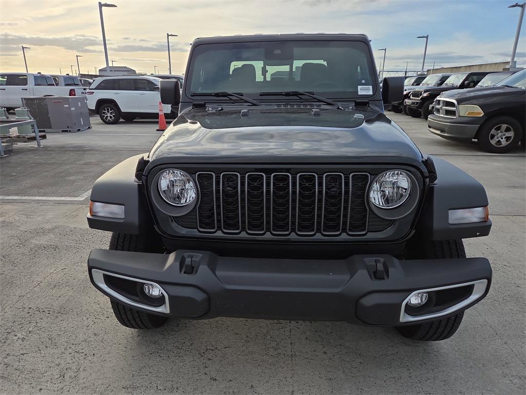 new 2025 Jeep Gladiator car, priced at $43,360