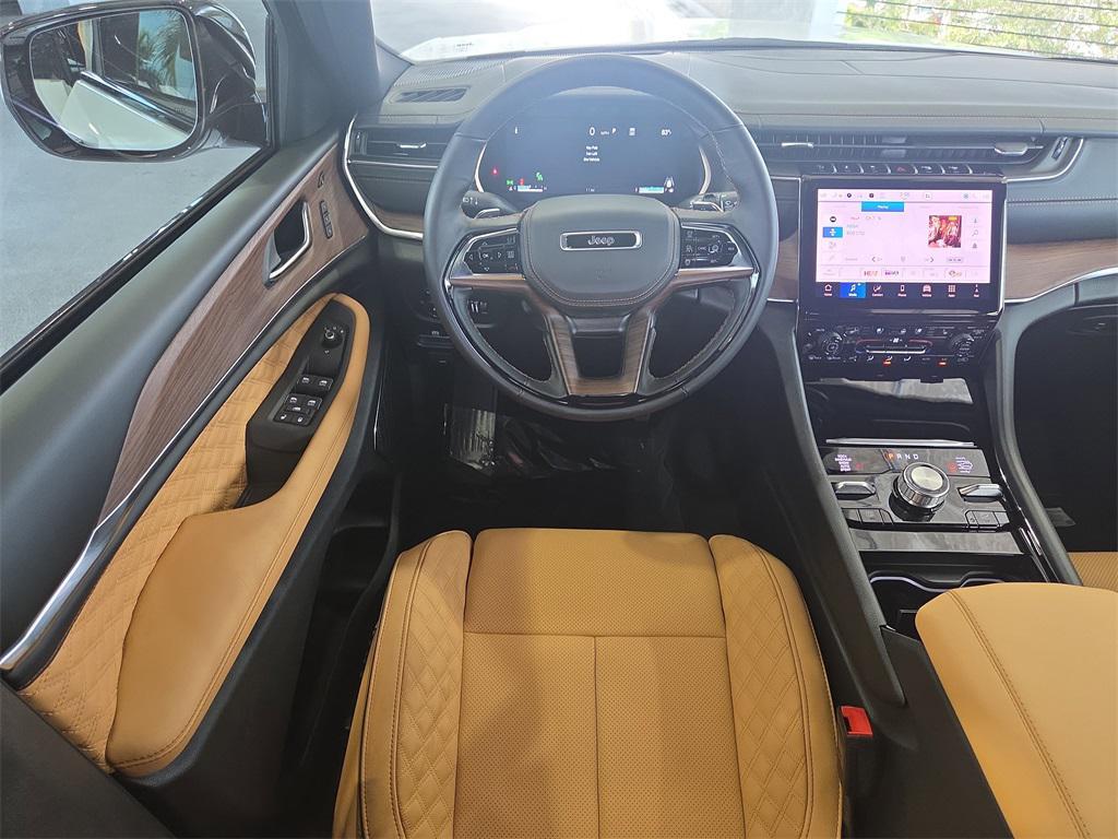 new 2025 Jeep Grand Cherokee L car, priced at $58,519