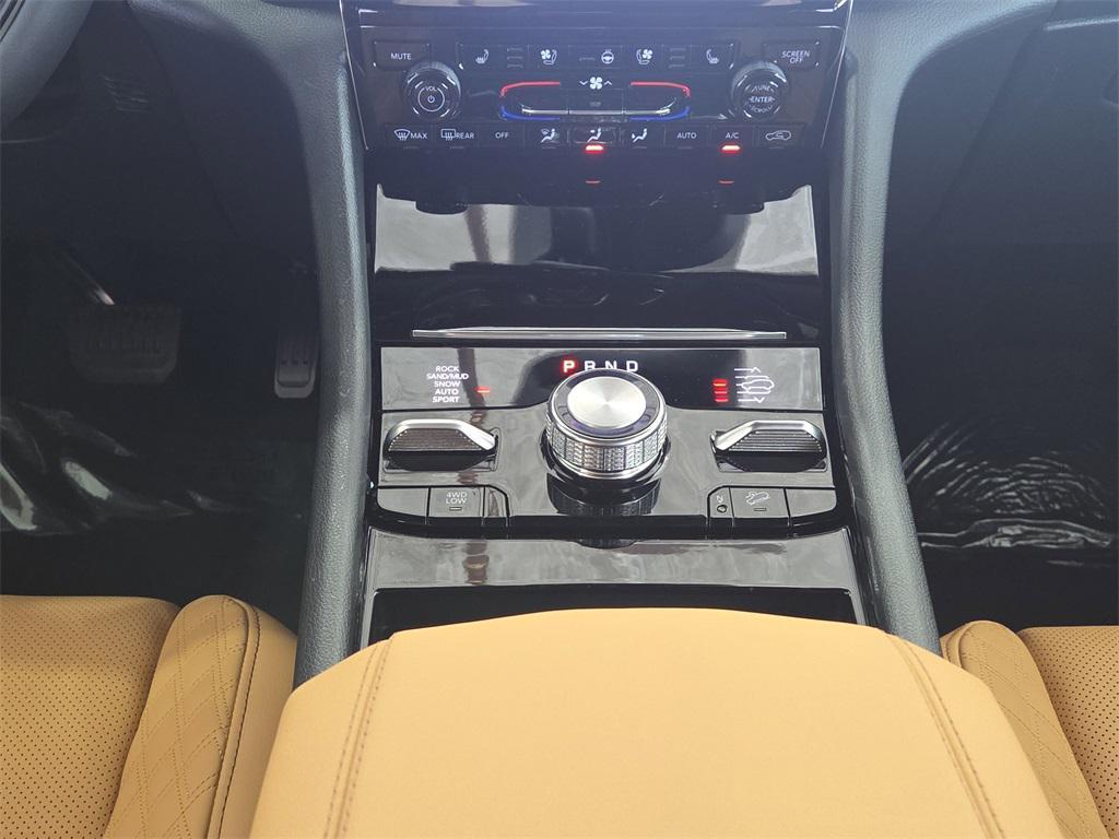 new 2025 Jeep Grand Cherokee L car, priced at $58,519