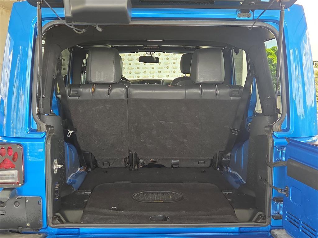 used 2016 Jeep Wrangler Unlimited car, priced at $17,794