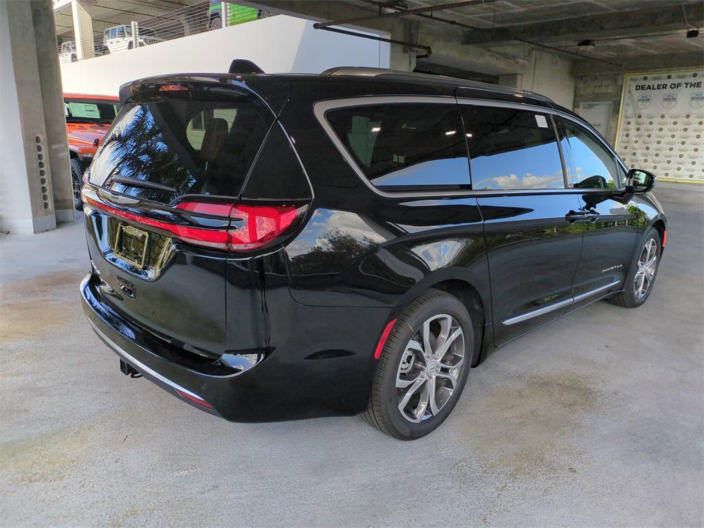 new 2026 Chrysler Pacifica car, priced at $52,622