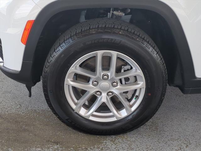 used 2025 Jeep Grand Cherokee L car, priced at $34,393