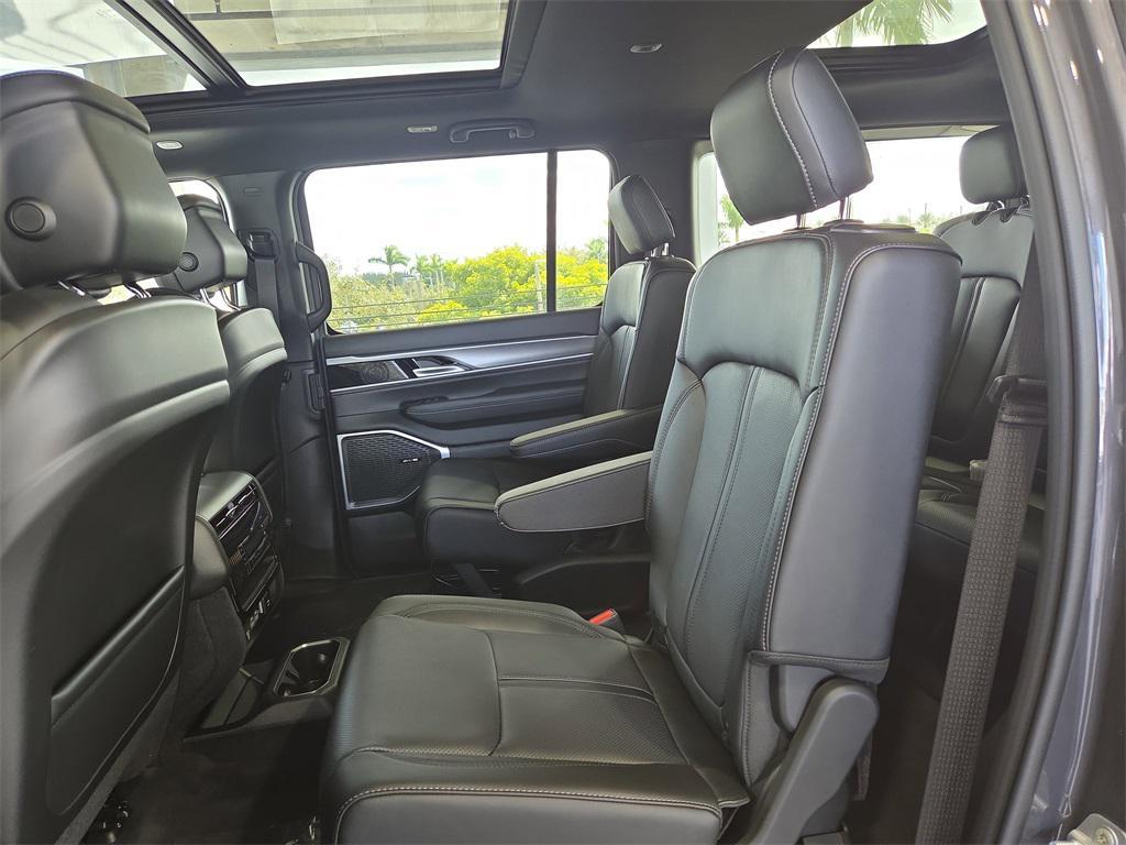 new 2025 Jeep Wagoneer car, priced at $68,783