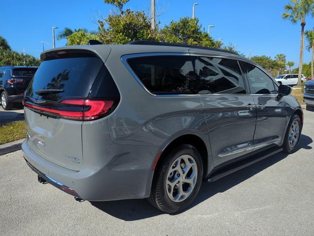 used 2023 Chrysler Pacifica car, priced at $42,998