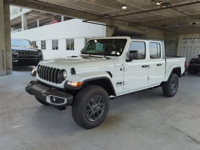 new 2024 Jeep Gladiator car, priced at $37,277