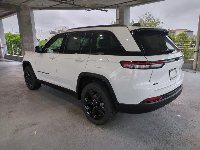 new 2025 Jeep Grand Cherokee car, priced at $39,128