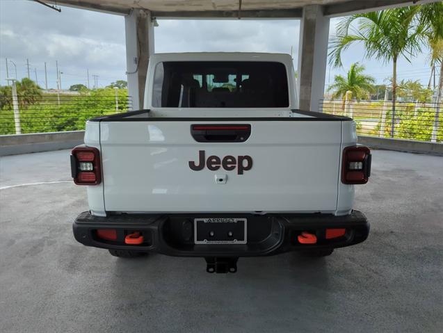 new 2024 Jeep Gladiator car, priced at $57,977