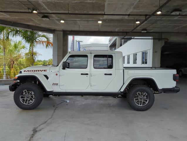 new 2024 Jeep Gladiator car, priced at $57,977