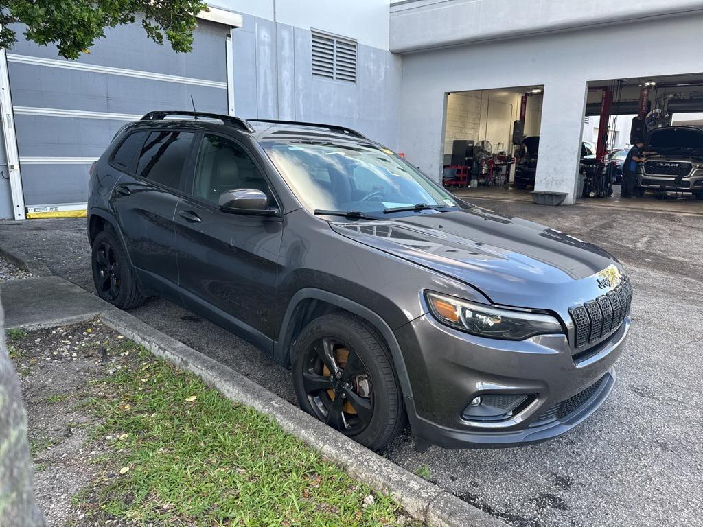 used 2020 Jeep Cherokee car, priced at $15,578