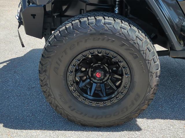 used 2019 Jeep Wrangler Unlimited car, priced at $33,000