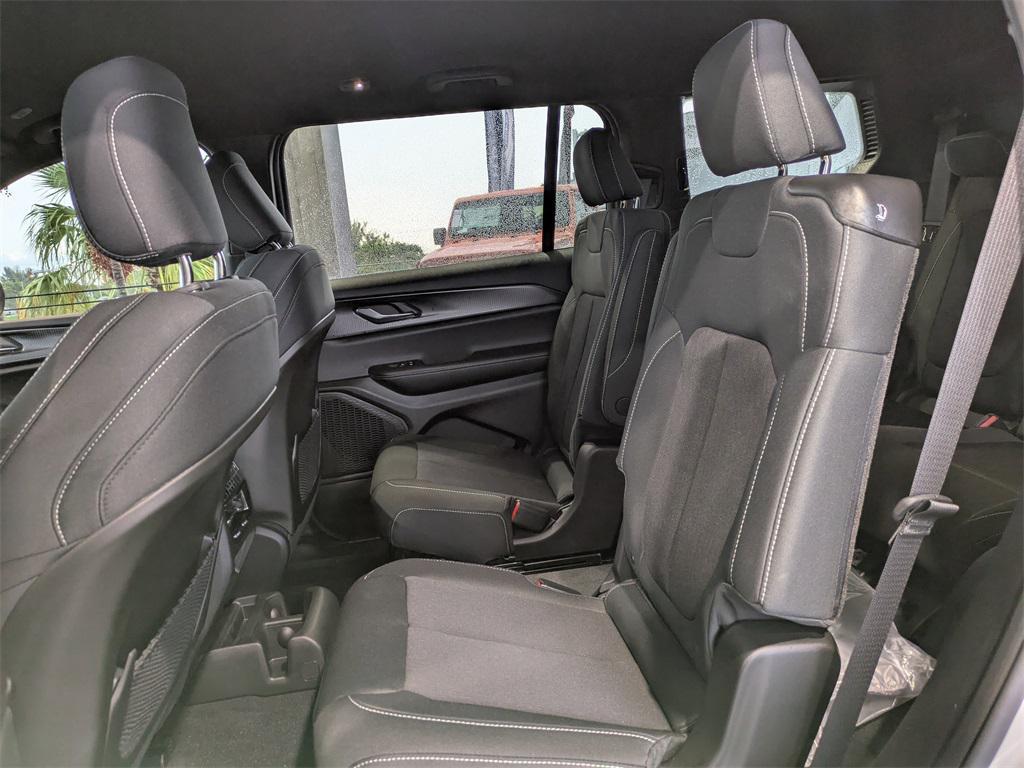 new 2025 Jeep Grand Cherokee L car, priced at $34,427
