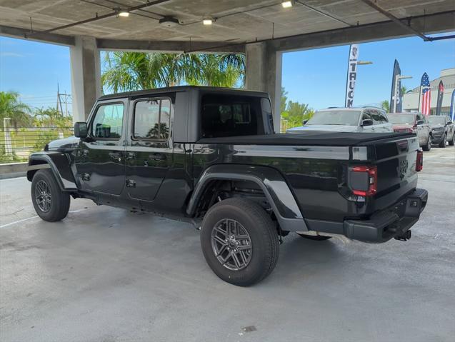 new 2024 Jeep Gladiator car, priced at $46,000